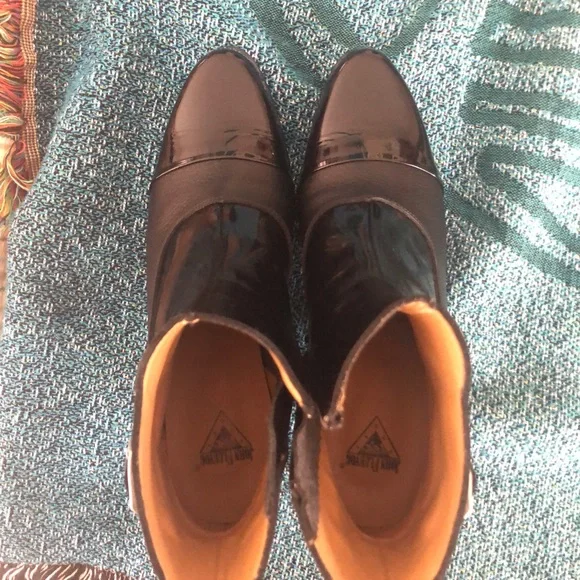 John Fluevog Savasana boots - Picture 2 of 5